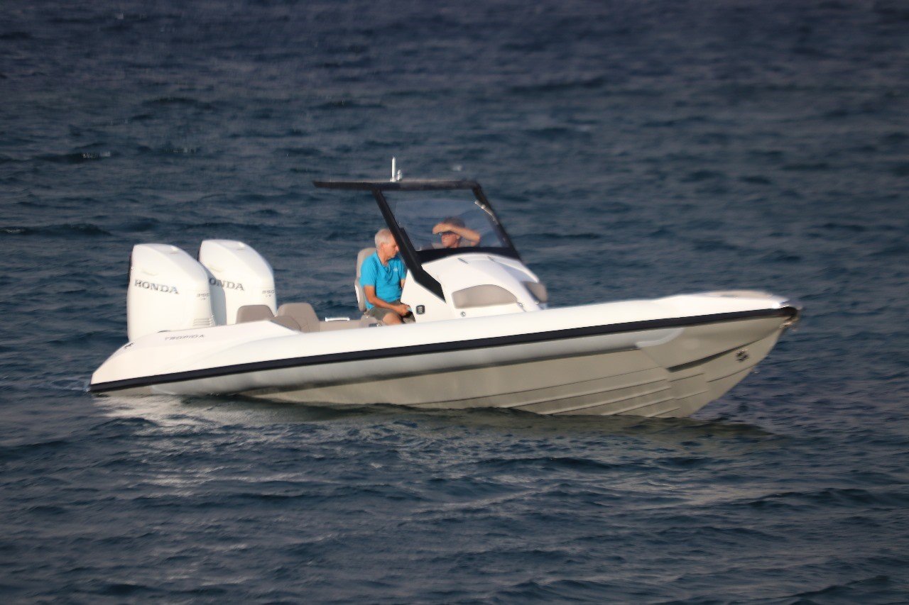 Tropida Genesis 33