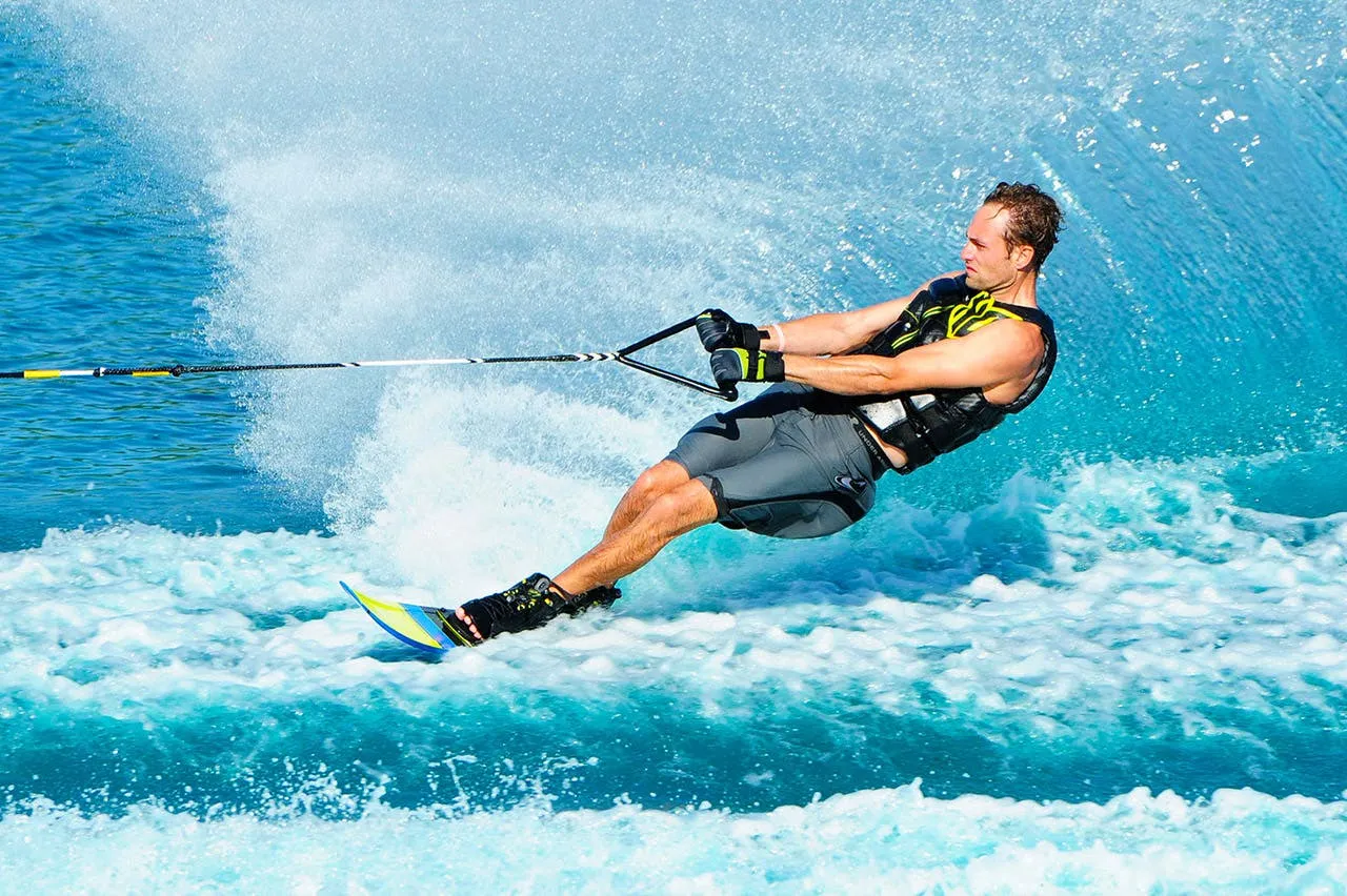 Wakeboard & Ski